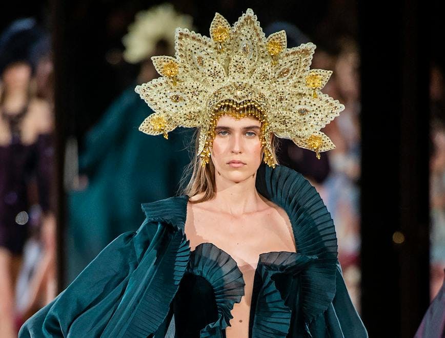 yanina couture_haute couture fall winter 2018-ed19 _paris couture july 2018_ person human accessories accessory clothing apparel crowd