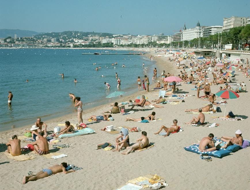 28 clichés iconiques pour se souvenir de l'âge d'or de la Côte d'Azur